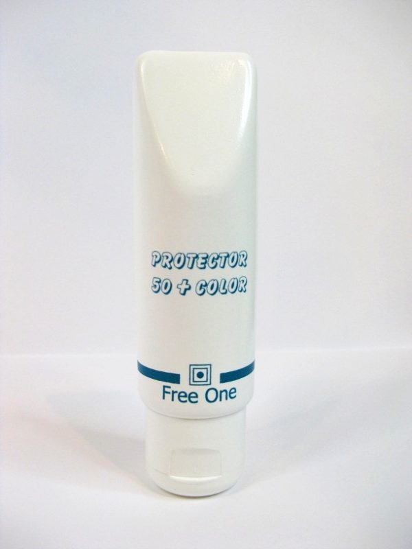 Protector Color 50+ pantalla total Free One